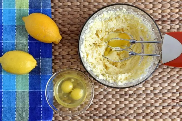 Step 3 - Lemon Drizzle Cake