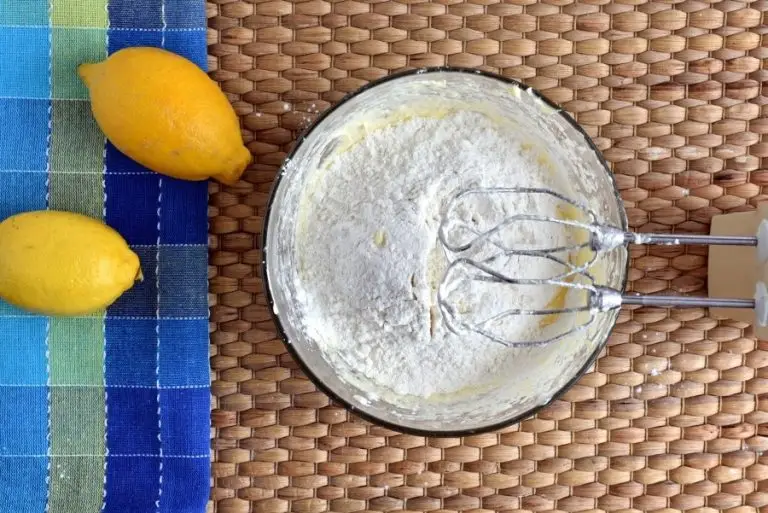 Step 4 - Lemon Drizzle Cake