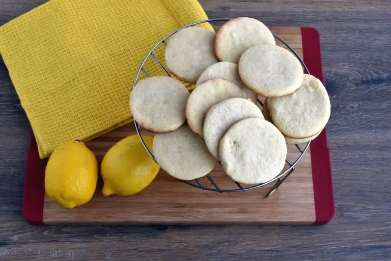 Step 6 - Lemon Kisses