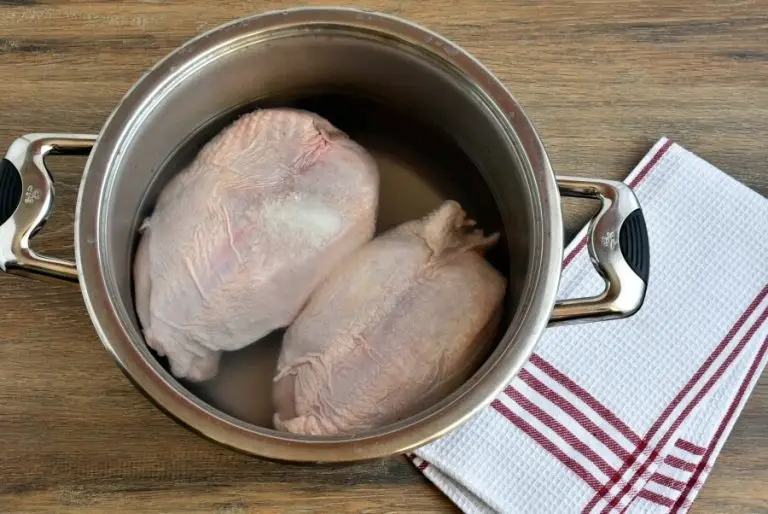 Step 1 - Poppy Seed Chicken Pitas