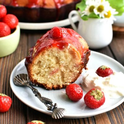 Pound Cake with Strawberry Glaze Recipe-How To Make Pound Cake with Strawberry Glaze-Delicious Pound Cake with Strawberry Glaze