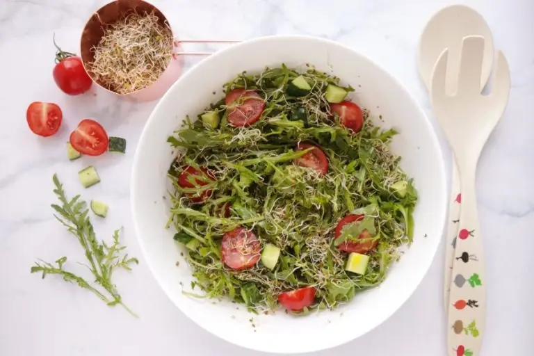 Step 2 - Healthy Vegan Quick Rocket Salad