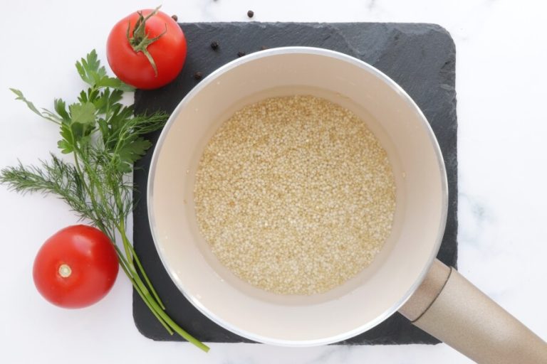 Step 1 - Gluten Free Quinoa and Chickpea Stuffed Tomatoes