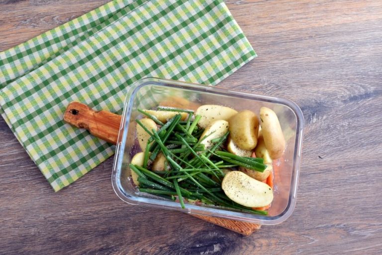 Step 4 - Pan-Roast Chicken with Vegetables