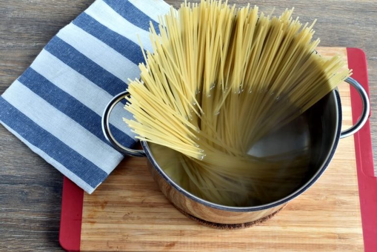 Step 2 - Roasted Cherry Tomato Sauce with Spaghetti