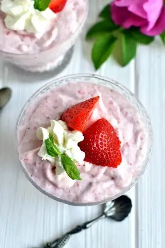 Fresh Strawberry Mousse