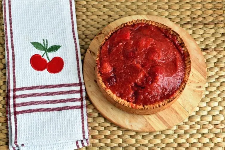 Step 5 - Sky-High Strawberry Pie