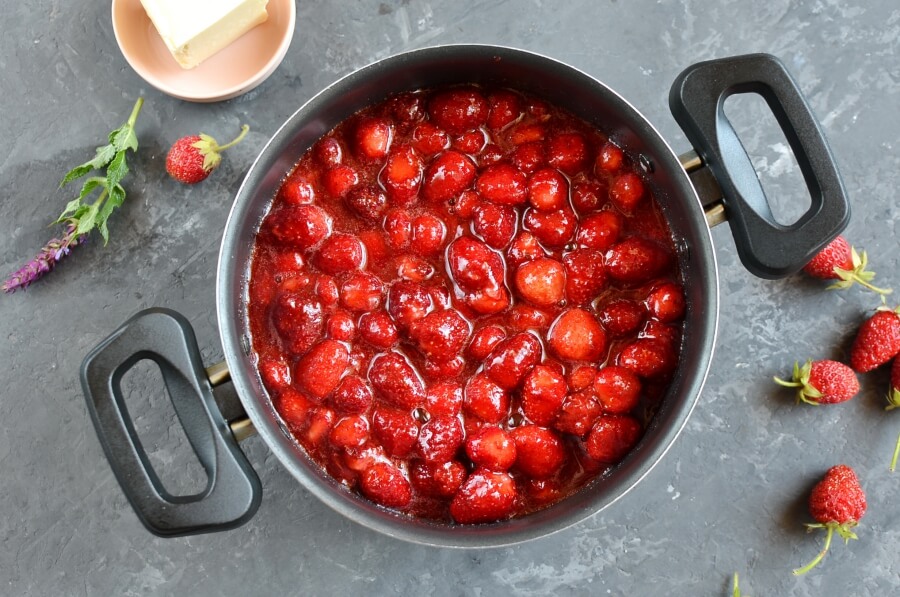 Strawberry Jam recipe - step 3