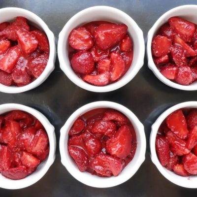 Strawberry Shortcake Cobbler recipe - step 8