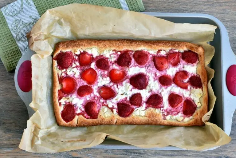 Step 5 - Strawberry Feta and Thyme Tart