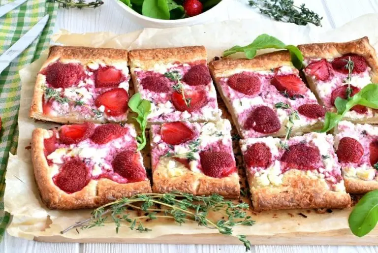 Step 6 - Strawberry Feta and Thyme Tart
