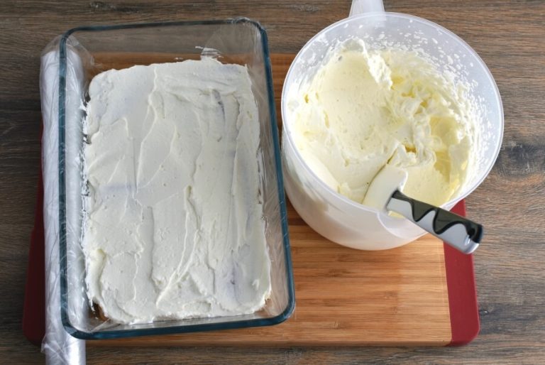 Step 3 - Strawberry Shortcake Slice
