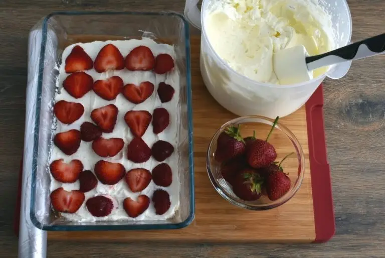Step 3 - Strawberry Shortcake Slice