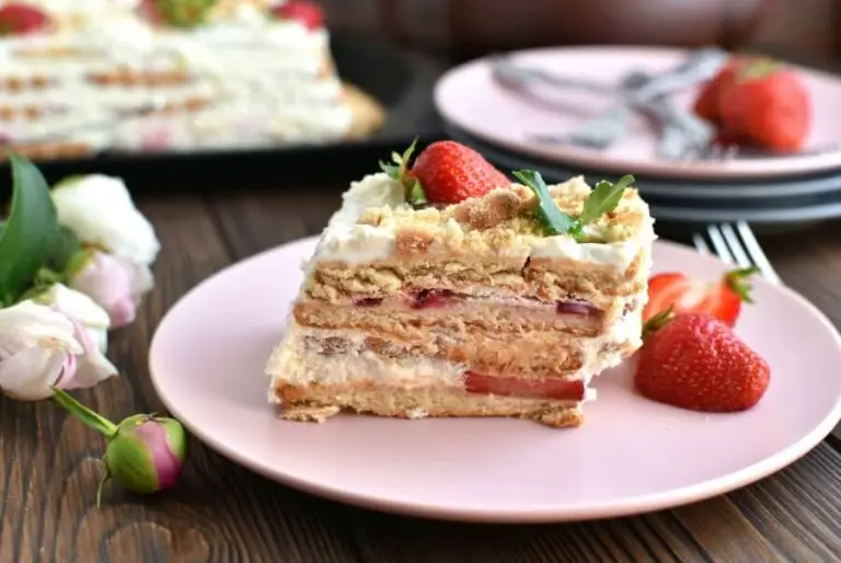 Step 6 - Strawberry Shortcake Slice