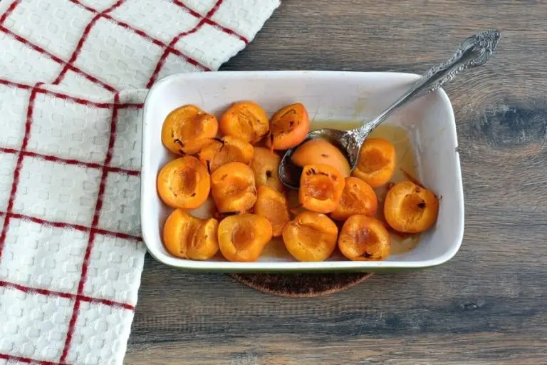 Step 10 - Yoghurt Cheesecake with Honey Roasted Apricots