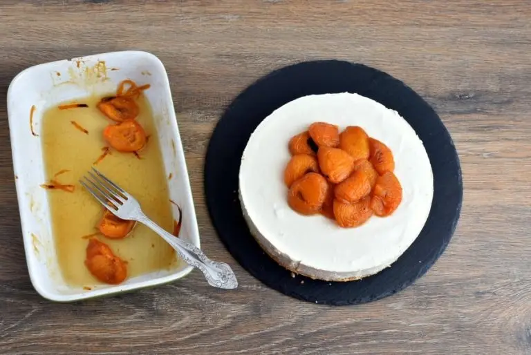 Step 12 - Yoghurt Cheesecake with Honey Roasted Apricots