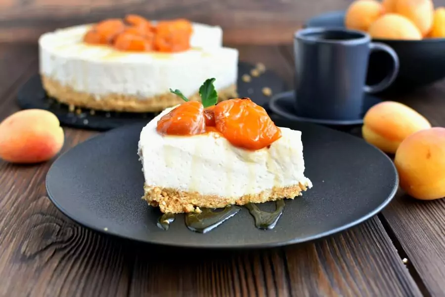 Yoghurt Cheesecake with Honey Roasted Apricots