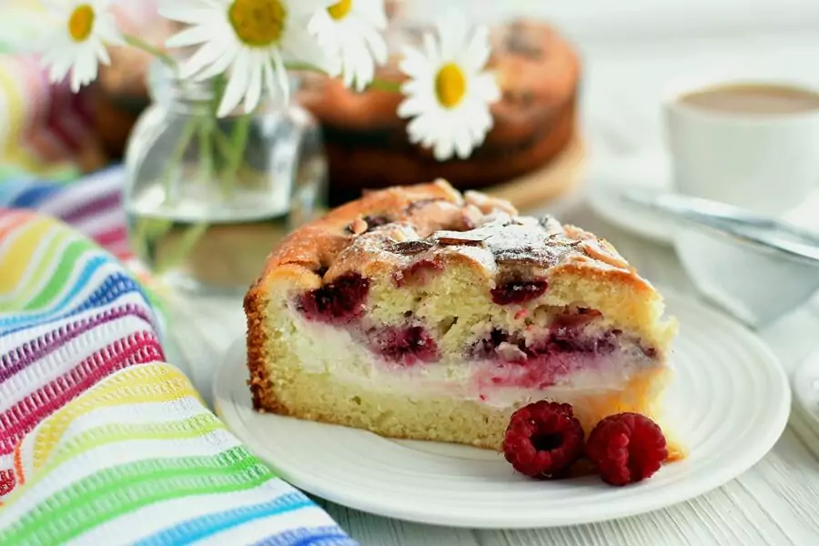 Almond Raspberry Coffee Cake