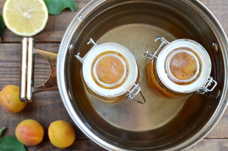 Step 7 - Apricot Amaretto Jam