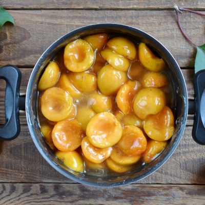 Apricot Cobbler recipe - step 2