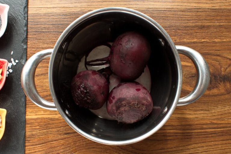 Step 1 - Beet Detox Soup