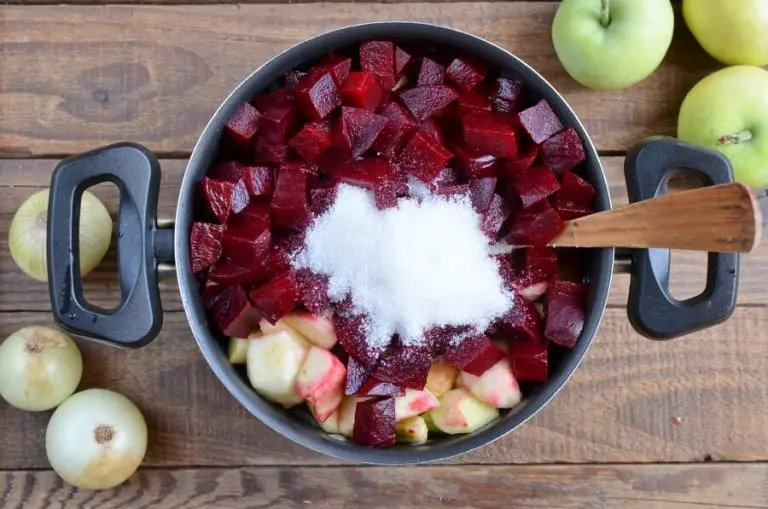 Step 4 - Beetroot Chutney