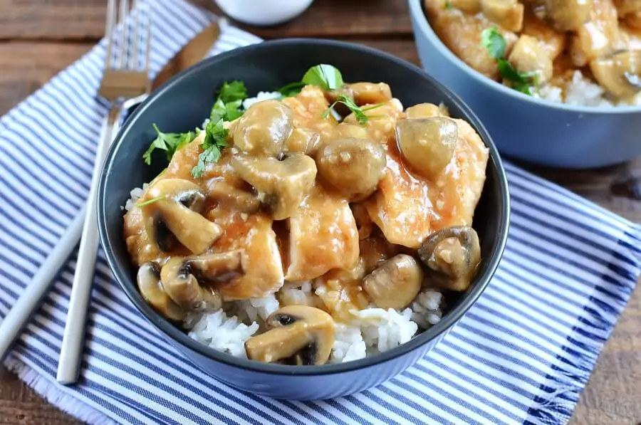 Chicken Marsala over White Rice