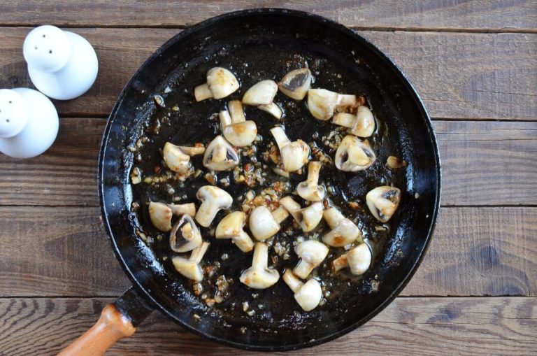 Step 5 - Chicken Marsala over White Rice
