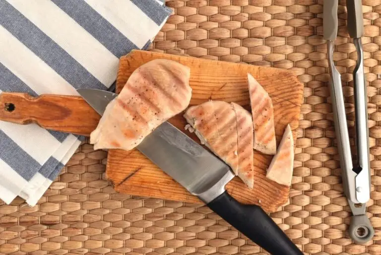 Chicken and Bulgur Salad with Peaches recipe - step 4