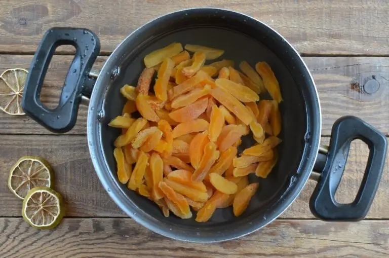 Step 1 - Dried Apricot Jam