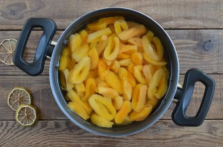 Step 1 - Dried Apricot Jam