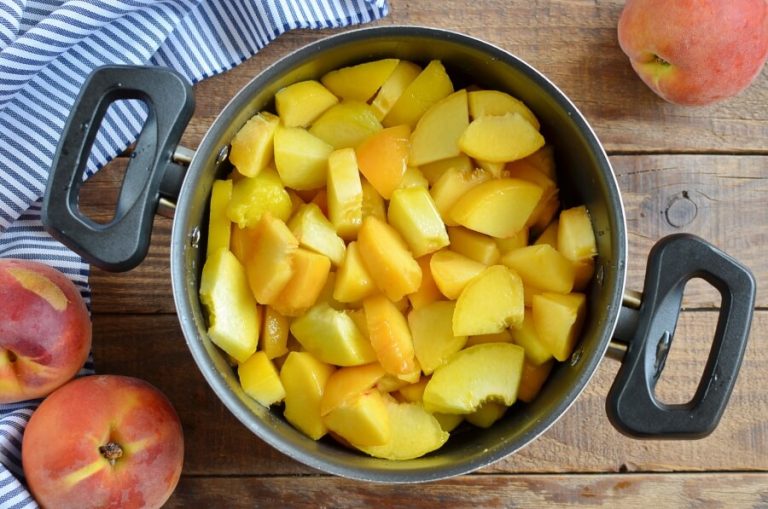 Step 1 - Easy Homemade Peach Jam (No Pectin)