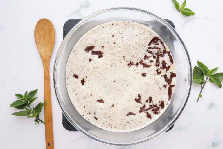 Step 7 - Fresh Mint Dark Chocolate Ice Cream