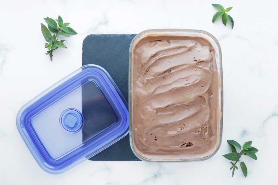 Fresh Mint Dark Chocolate Ice Cream recipe - step 11