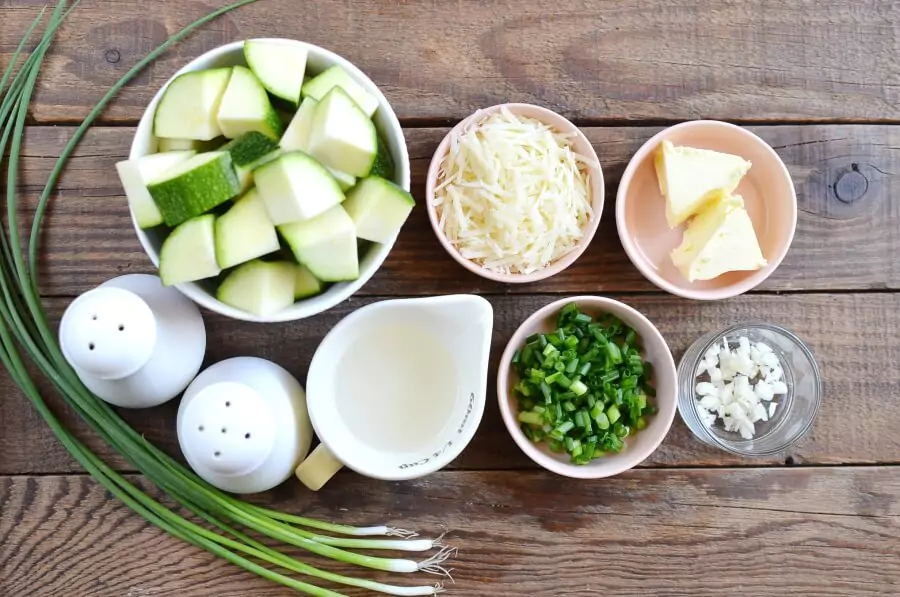 Ingredients for Garlic Butter Sautéed Zucchini