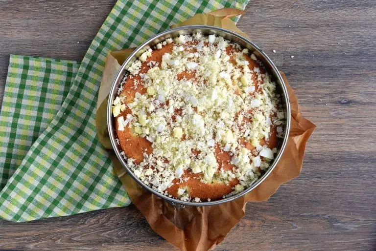 Step 8 - Gooseberry Coconut Cake