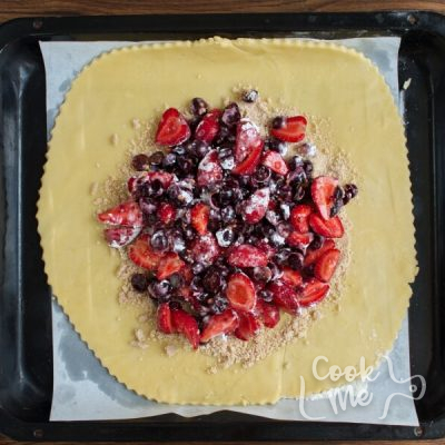 Gooseberry and Strawberry Galette recipe - step 8