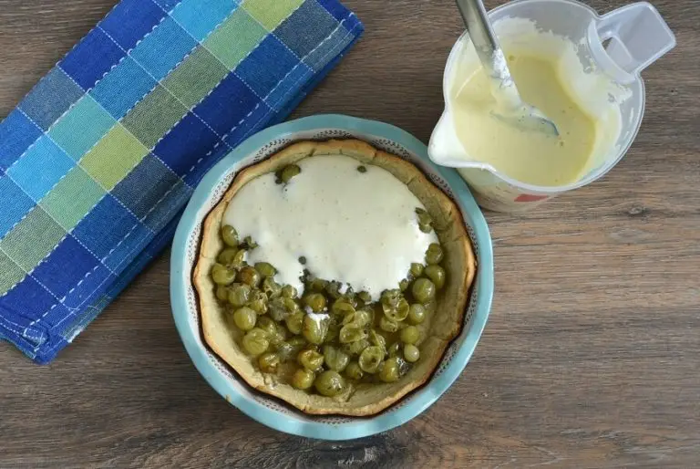 Step 8 - Gooseberry Tart