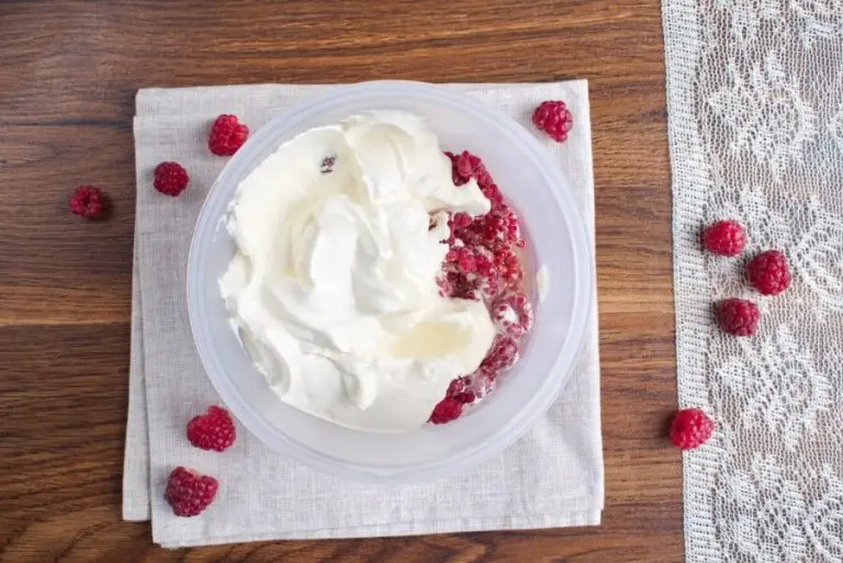 Step 1 - Healthy Raspberry Frozen Yogurt
