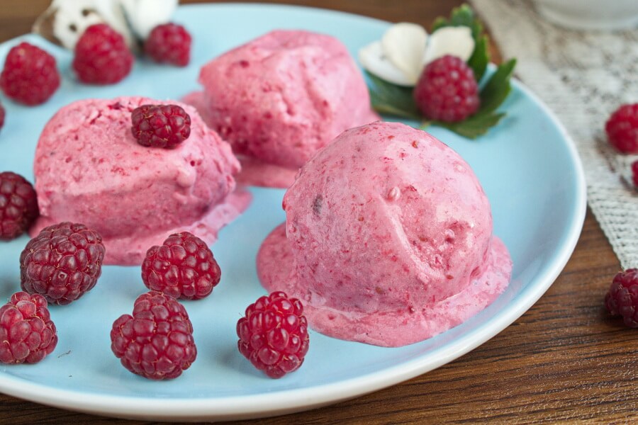 How to serve Healthy Raspberry Frozen Yogurt