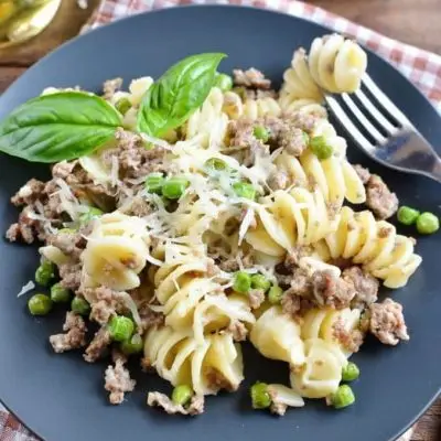 Pasta-with-Peas-and-Sausage-Recipe-How-To-Make-Pasta-with-Peas-and-Sausage-Delicious-Pasta-with-Peas-and-Sausage