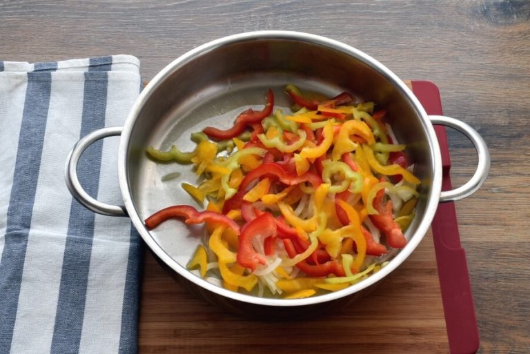 Step 1 - Pasta with Sautéed Peppers Zucchini and Smoked Mozzarella