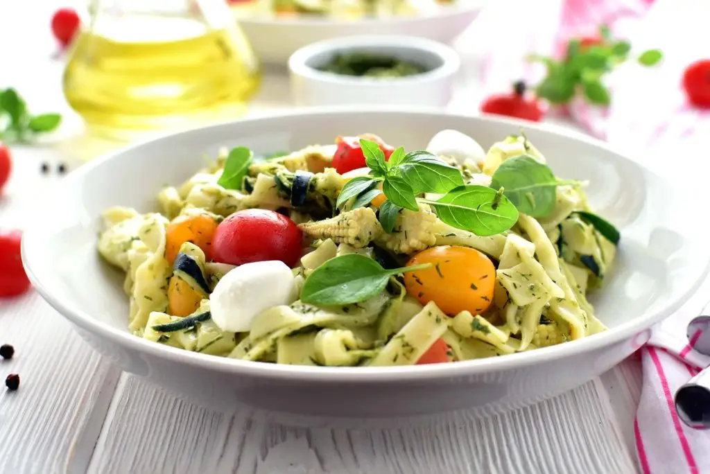 Pasta with Tomatoes Zucchini and Pesto
