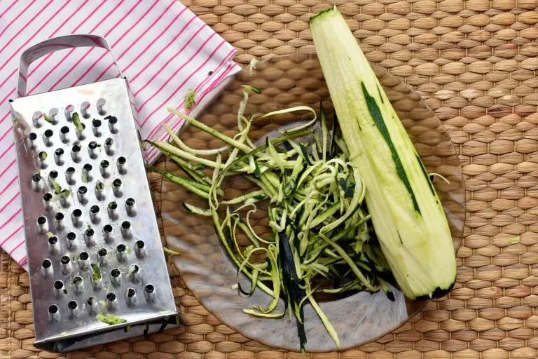 Step 2 - Pasta with Tomatoes Zucchini and Pesto