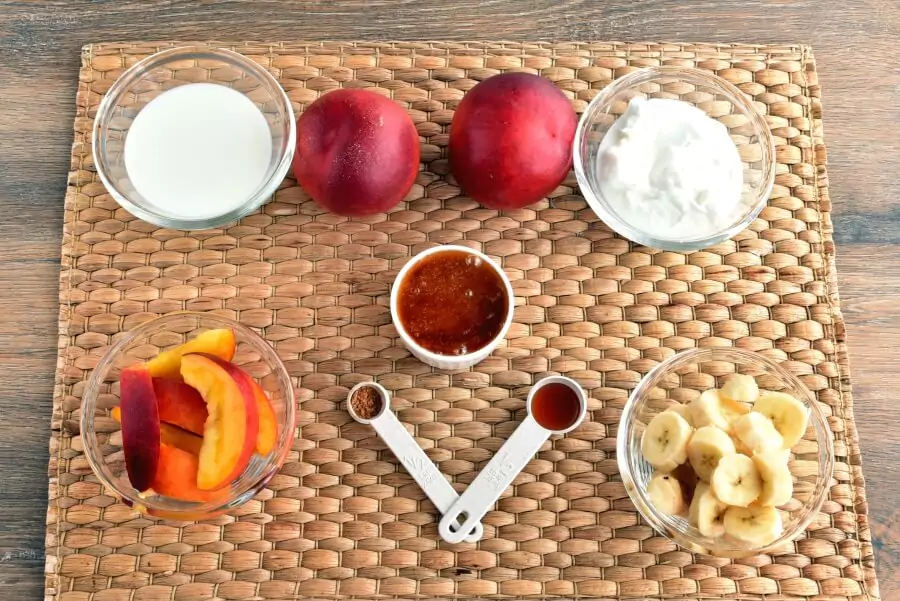 Ingredients for Peach-Banana Smoothie Popsicles