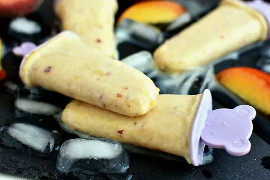 Peach-Banana Smoothie Popsicles