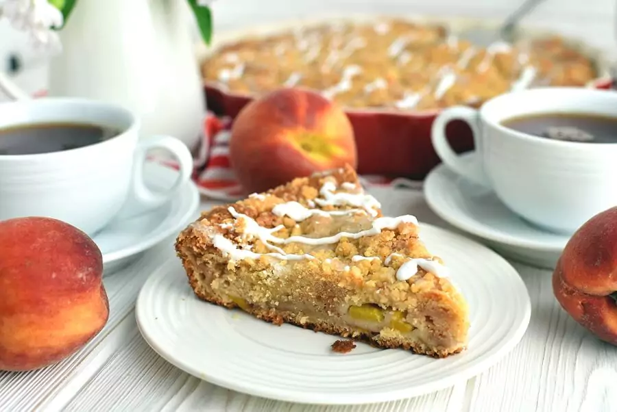 Peach Cobbler Coffee Cake