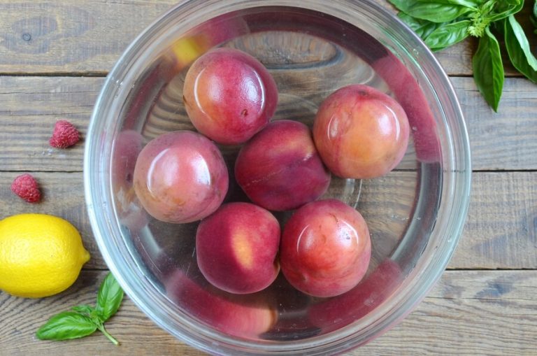 Step 3 - Raspberries with Peach-Basil Sorbet