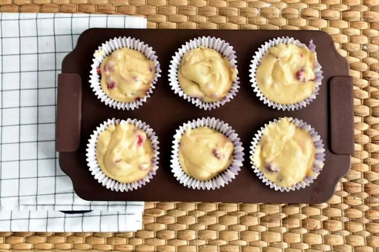 Step 8 - Raspberry Lemon Crumb Muffins