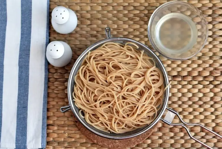 Step 1 - Shrimp and Leek Spaghetti
